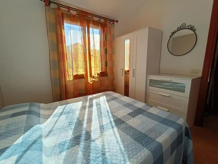 Appartement Bilocale Con Veranda E Posto Auto Privato Olbia Italië